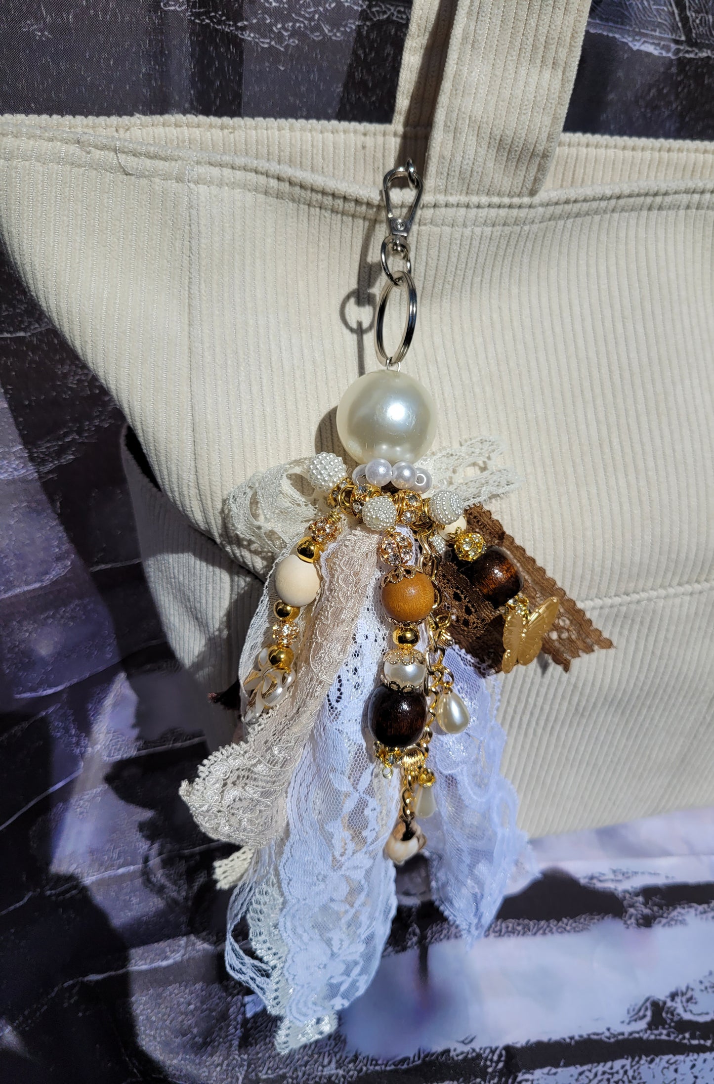 Large Pearl Boho Keychain Tote