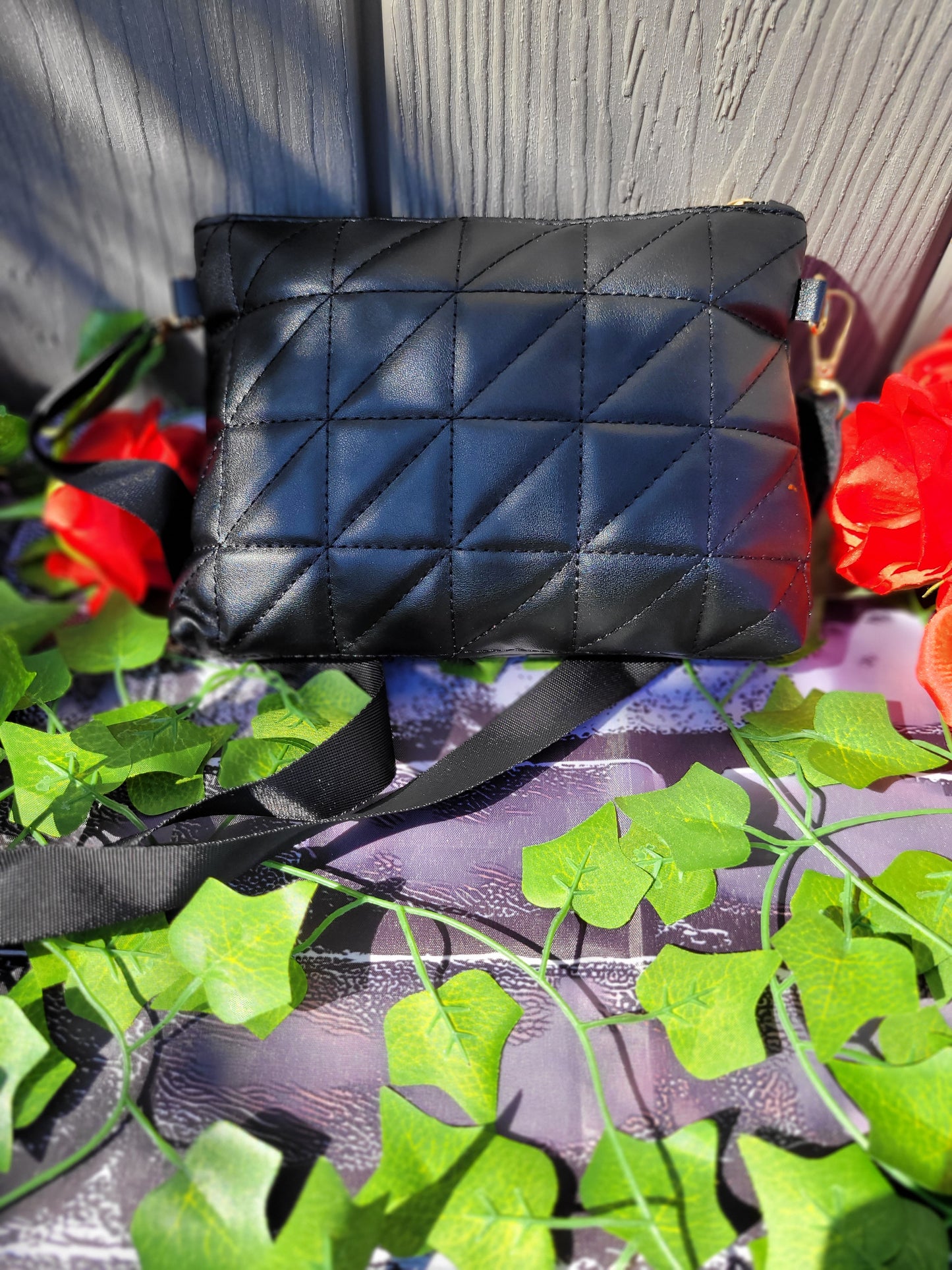 2025 women's checkered crossbody bag  with dangle