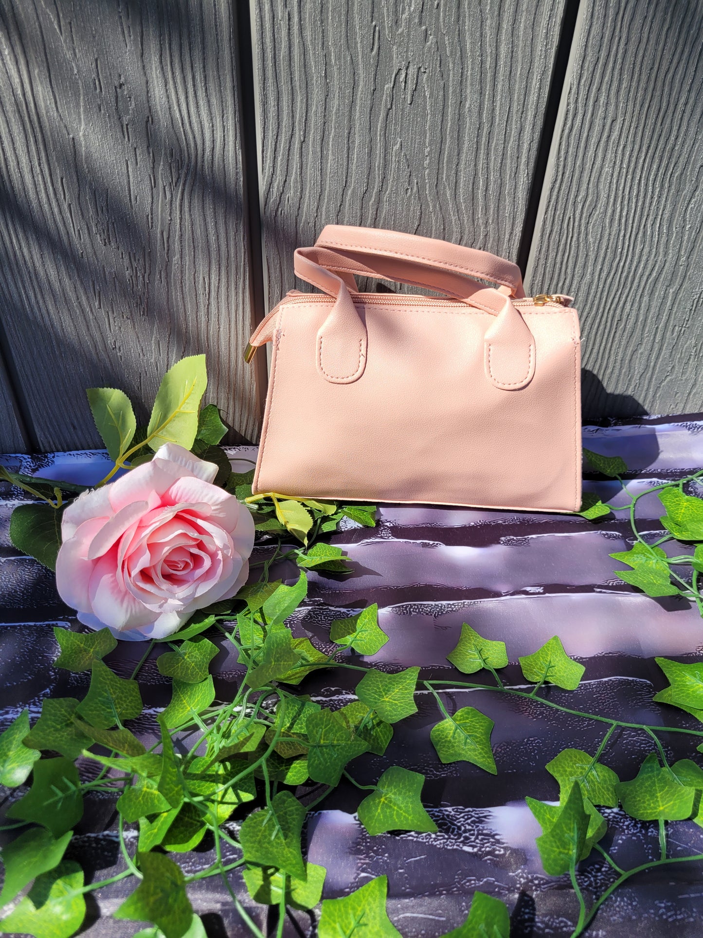 Women's Minimalist Luxury Crossbody Bag