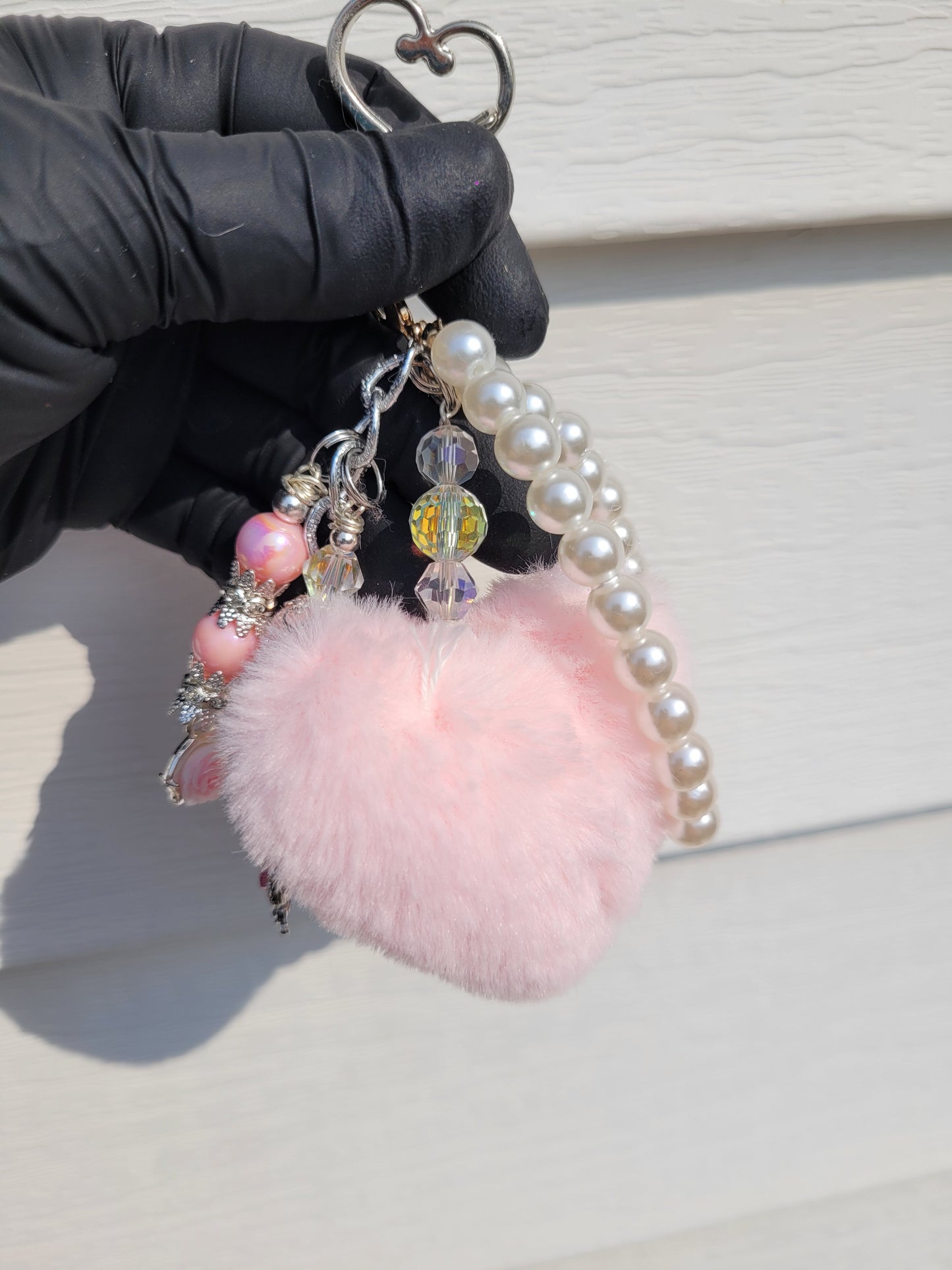 Pink Heart Cell Phone Dangle Bracelet