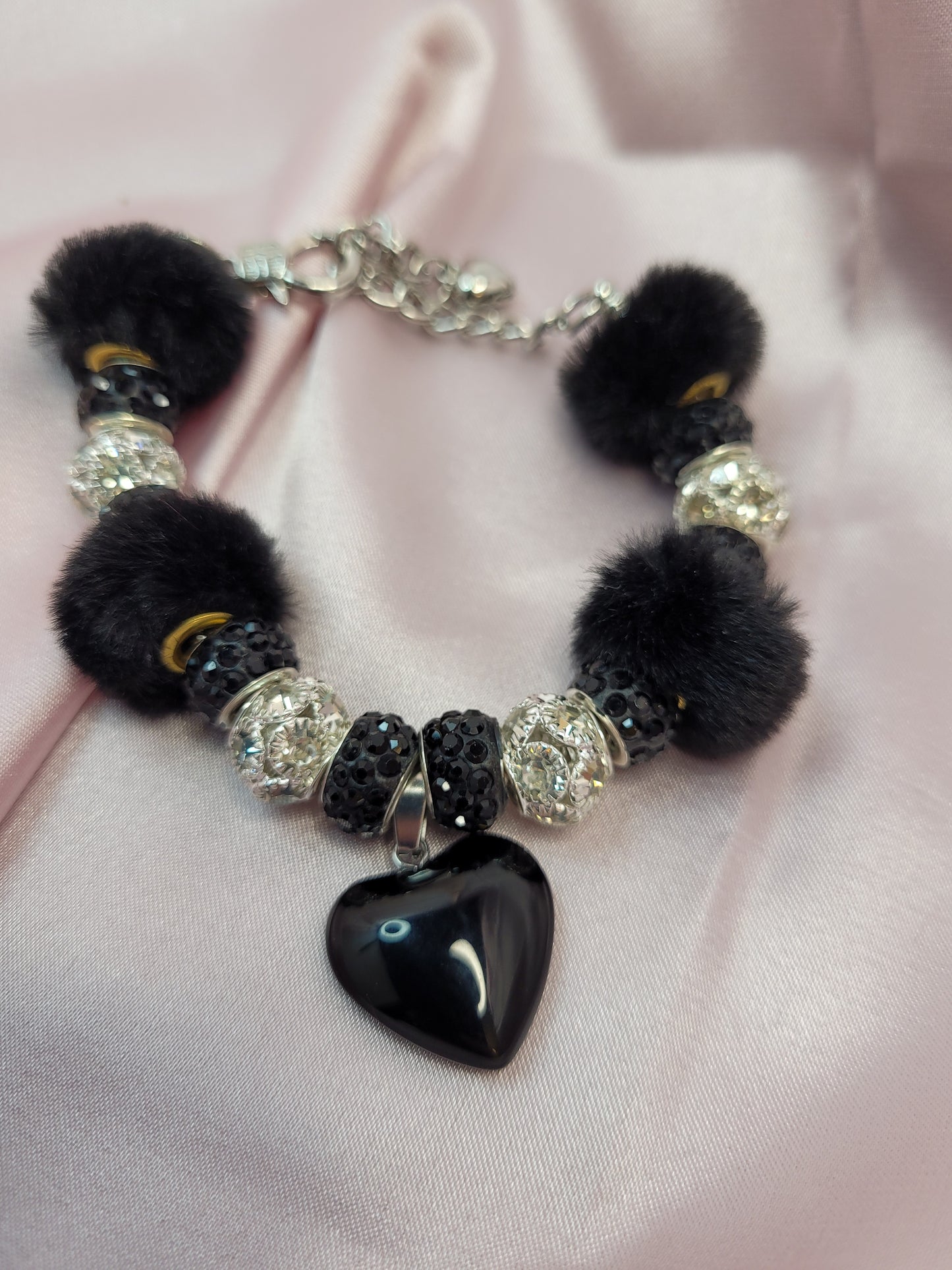 Beautiful Black Heart Bracelet