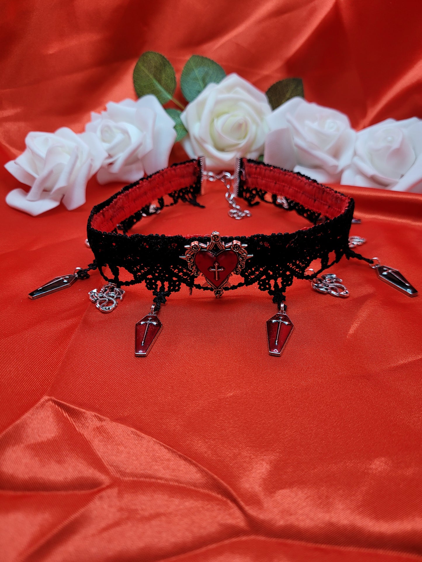 Gothic Heart Choker