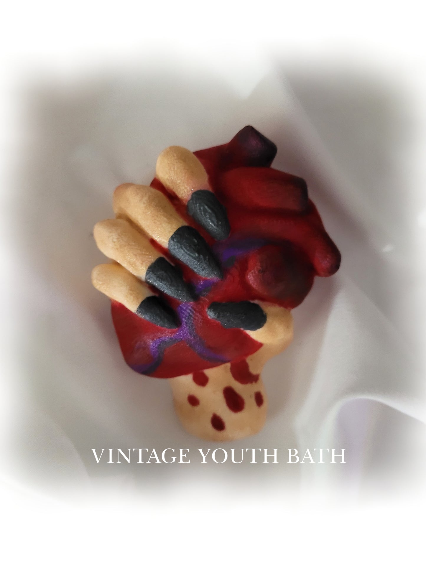 Heart in Hand Bath Bomb