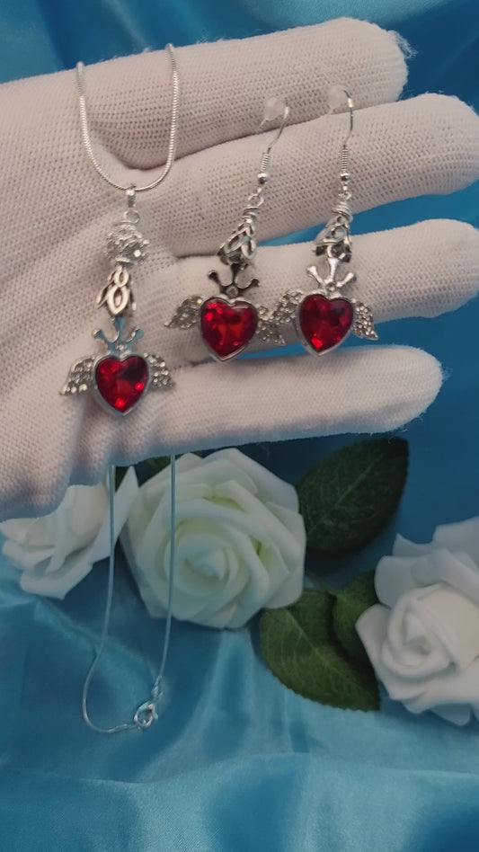 Heart Wing Necklace Set