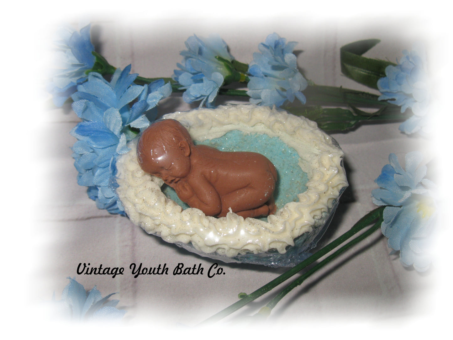 Gender Reveal Bath Bomb Bassinet with soap baby