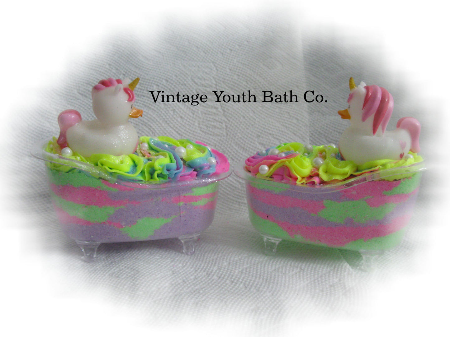 Unicorn Duck Bath Salts in a plastic tub